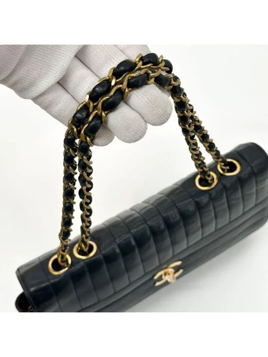 Chanel Mademoiselle Quilted Chain Shoulder Bag Vintage - Picture 11 of 16